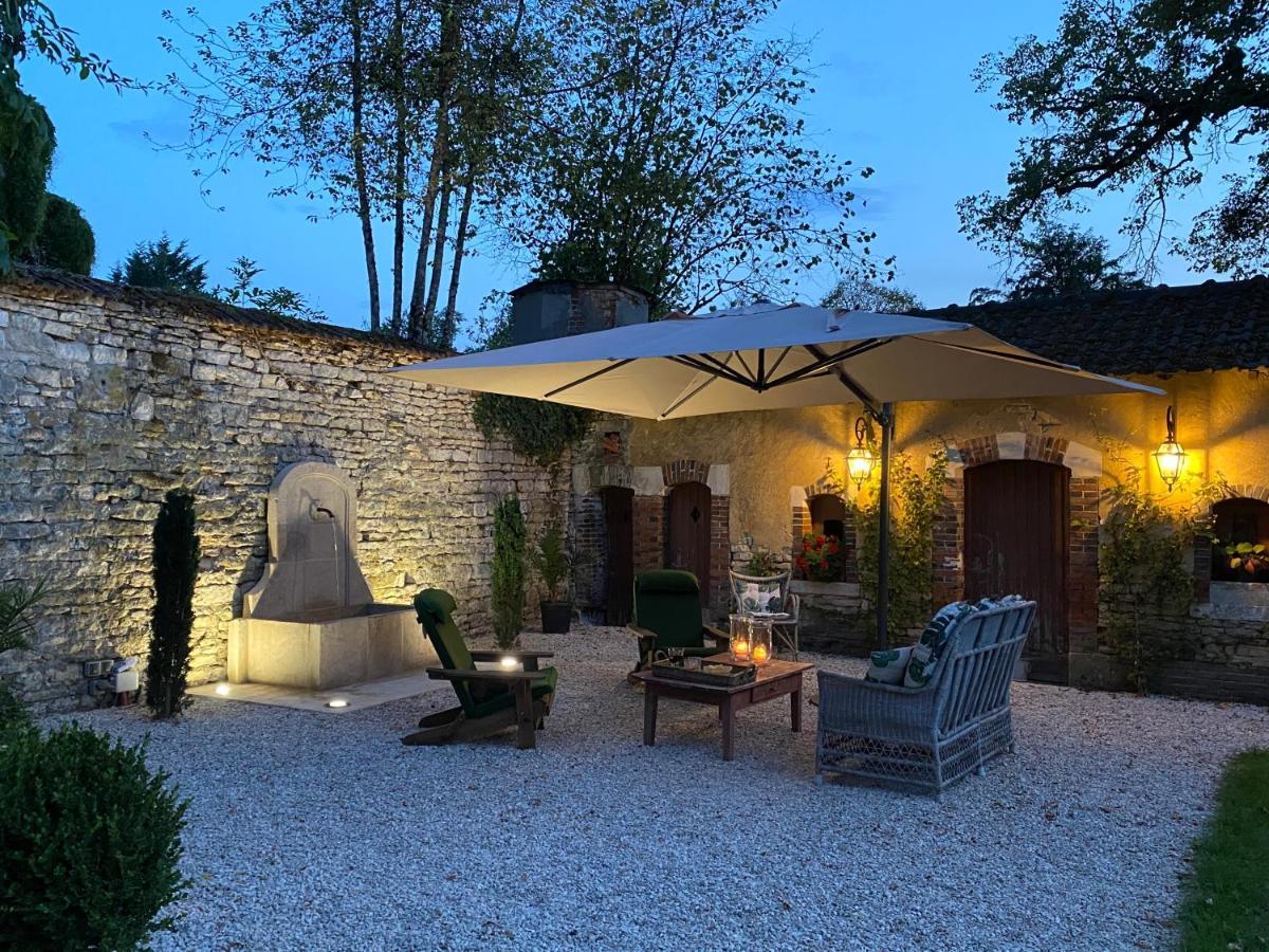 Manoir De La Croix Saint Louis "Luxury Guest House" Taingy 外观 照片