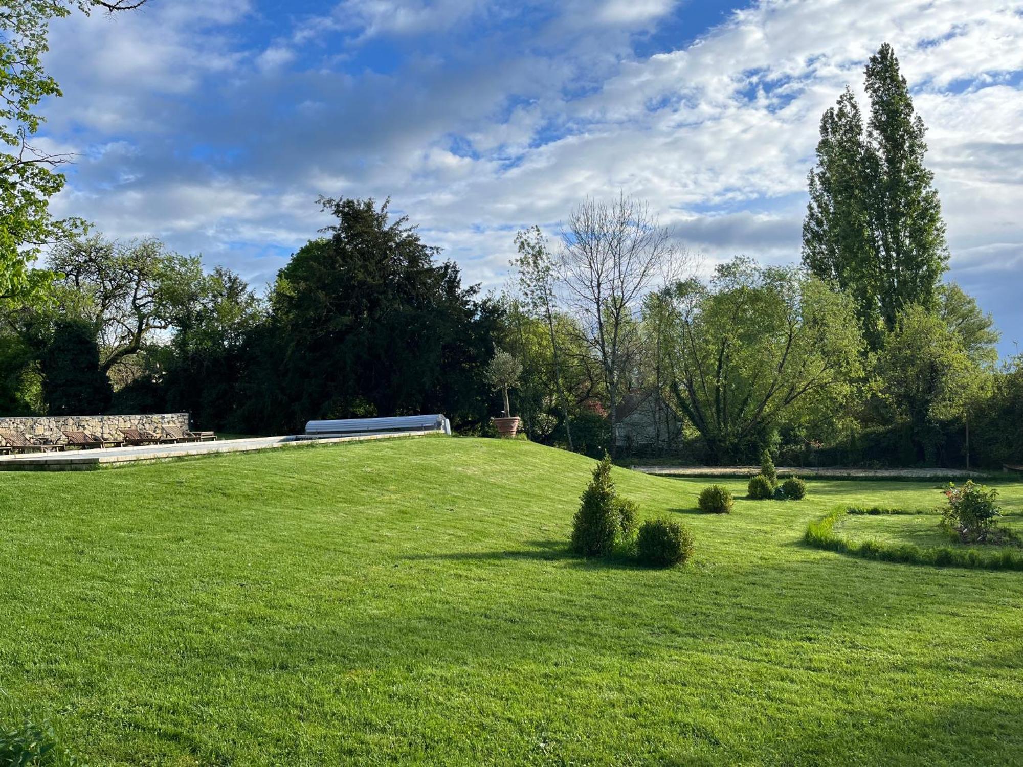 Manoir De La Croix Saint Louis "Luxury Guest House" Taingy 外观 照片
